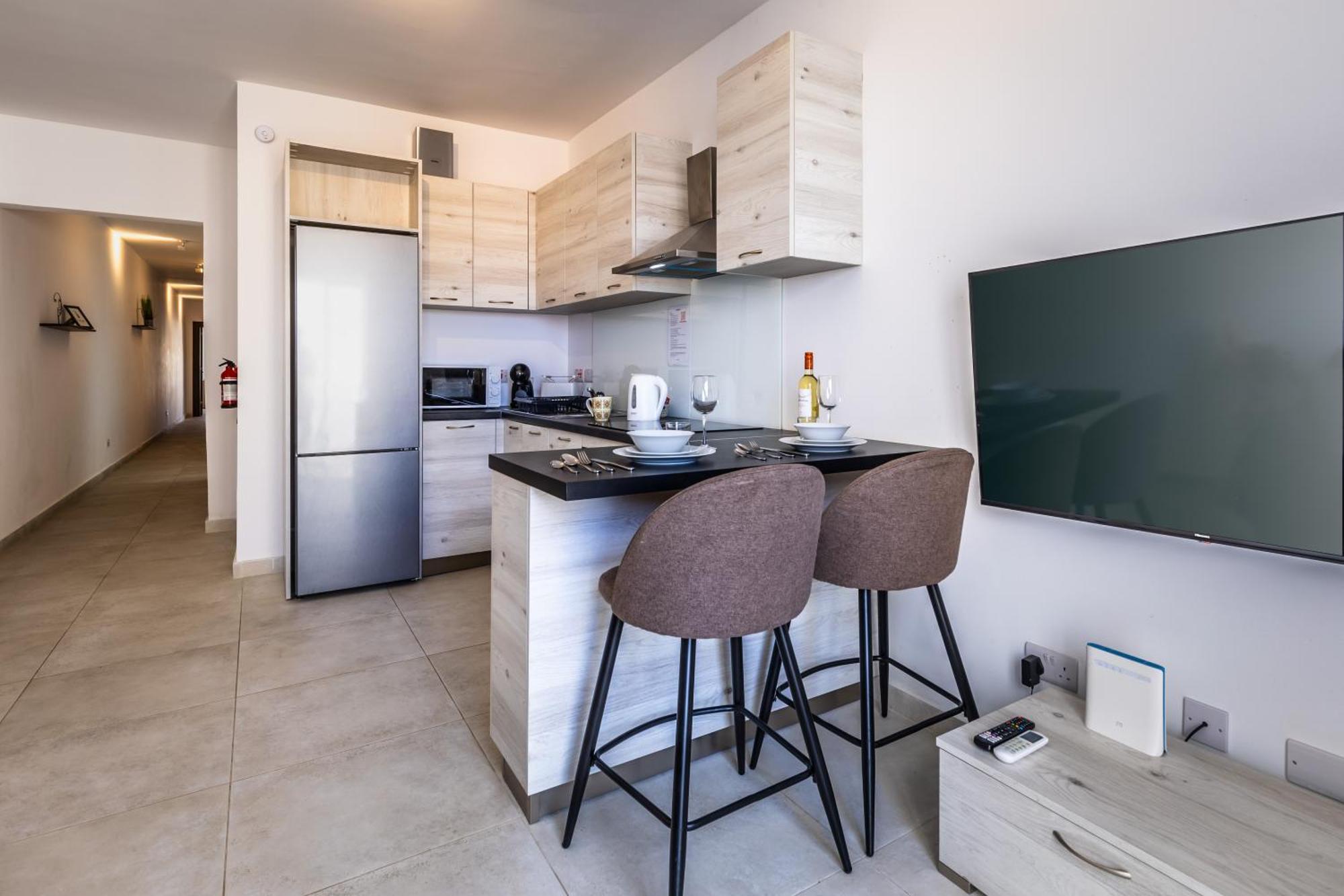 Kunsu'S Apartment 5 Min Walk From St Julians San Gwann Exterior photo